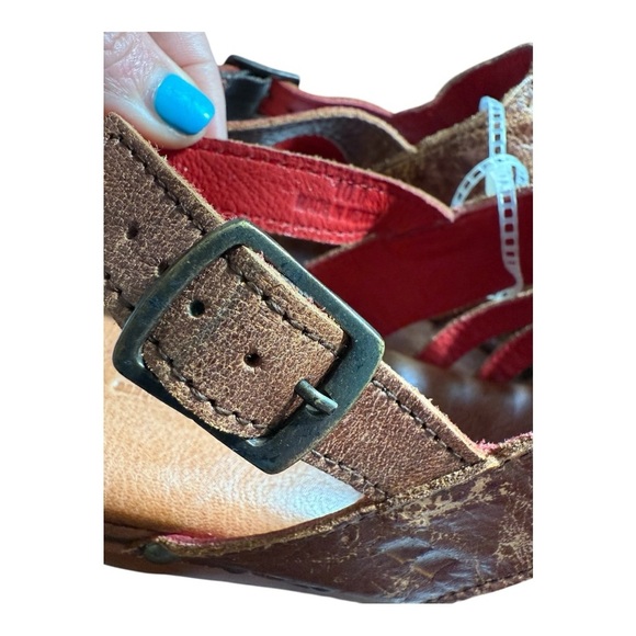 Bed Stu Fontella Distressed Almond Lux Leather Wooden Open Toe Strap Clog 10 - Picture 2 of 15